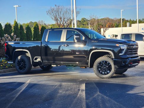 New 2026 Chevrolet Silverado 2500 LT w/ Trail Boss Package image 3