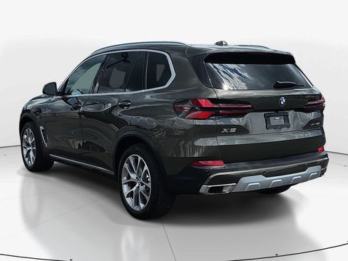 Used 2024 BMW X5 xDrive40i AWD/4WD image 6