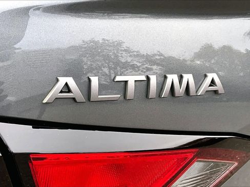 Used 2023 Nissan Altima 2.5 S image 30