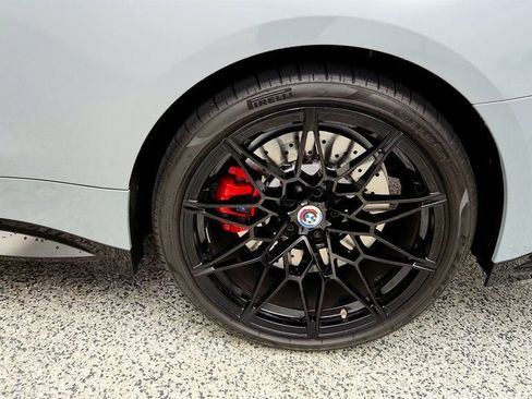 Used 2022 BMW M4 Coupe w/ Executive Package RWD image 9