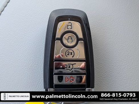 Certified 2025 Lincoln Aviator Reserve w/ Illumination Package AWD/4WD image 32