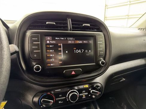 Used 2024 Kia Soul LX w/ Option Group 015 image 22