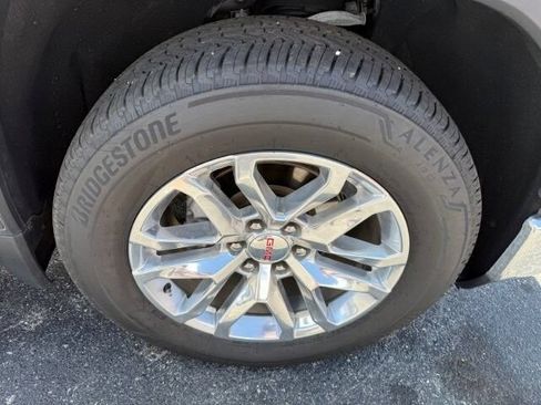 Used 2021 GMC Sierra 1500 SLT w/ SLT Premium Plus Package AWD/4WD image 11