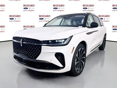 New 2026 Lincoln Nautilus Black Label image 3