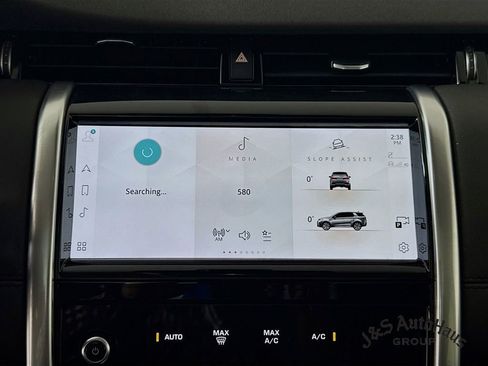 Used 2023 Land Rover Discovery Sport S image 17