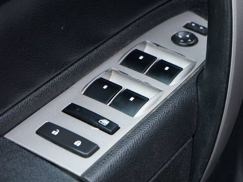 Used 2010 Chevrolet Silverado 2500 LT RWD image 17
