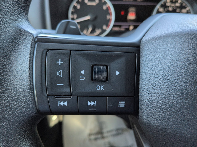 Used 2025 Nissan Rogue S FWD image 16