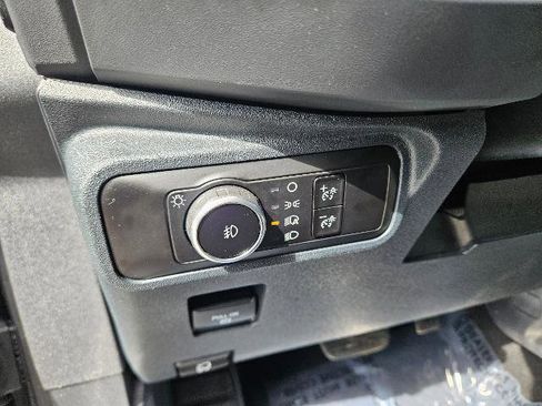 Certified 2025 Ford Bronco Badlands image 16