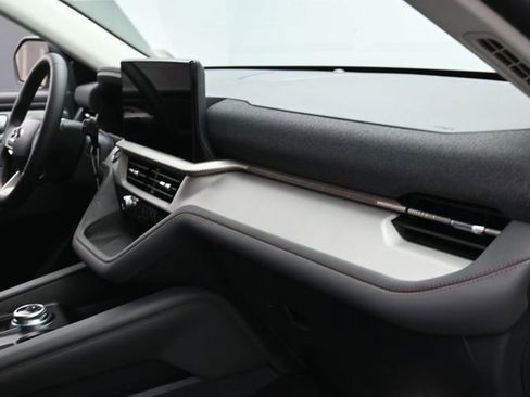 New 2026 Ford Explorer Active w/ Active Comfort Package image 29