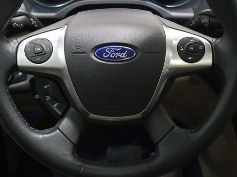 Used 2016 Ford Escape Titanium image 17