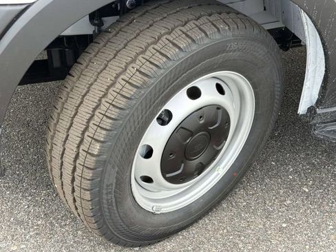 New 2026 Ford Transit 250 148 High Roof RWD image 14