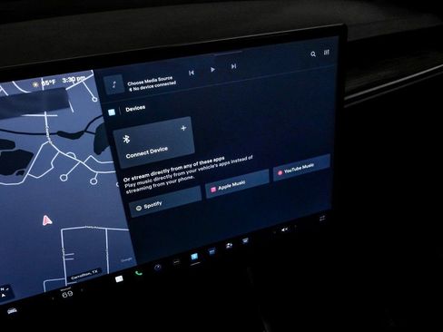 Used 2023 Tesla Model S AWD/4WD image 36