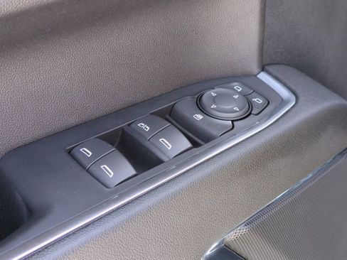 Used 2023 Chevrolet Silverado 1500 LT AWD/4WD image 13