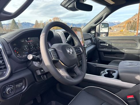 New 2025 RAM 3500 Laramie image 16
