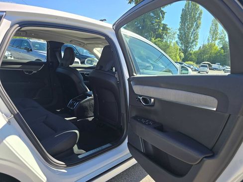 Used 2025 Volvo S90 B6 Plus w/ Protection Package Premier AWD/4WD image 13