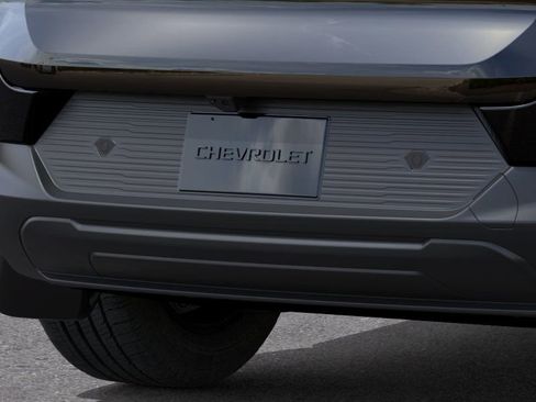 New 2026 Chevrolet Equinox EV LT image 38