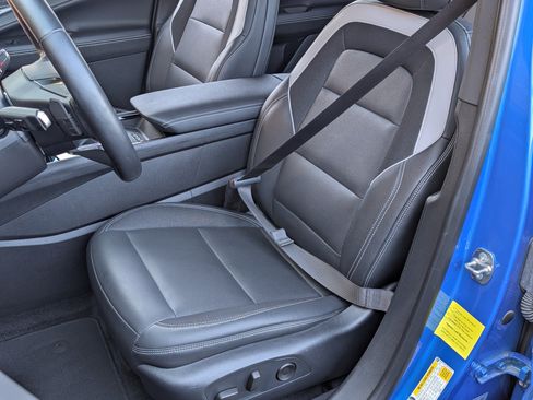 Used 2024 Chevrolet Blazer EV LT image 16