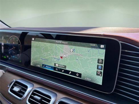 Used 2021 Mercedes-Benz Maybach GLS 600 4MATIC image 22