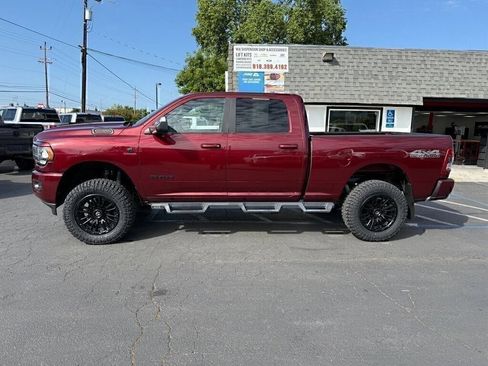 Used 2022 RAM 2500 Big Horn w/ Night Edition AWD/4WD image 8