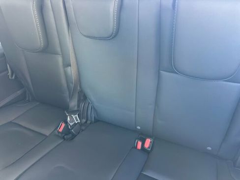 New 2025 Subaru Ascent Limited image 18