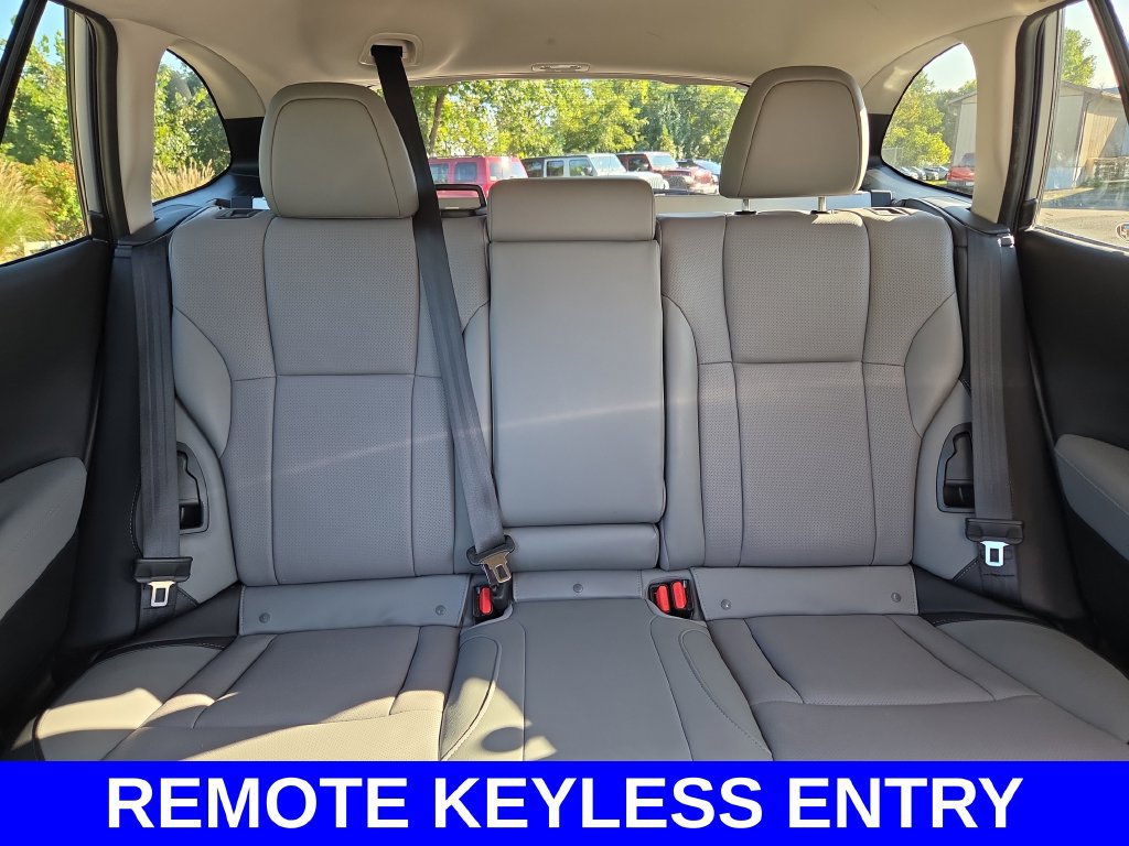 Certified 2025 Subaru Outback Limited AWD/4WD image 11