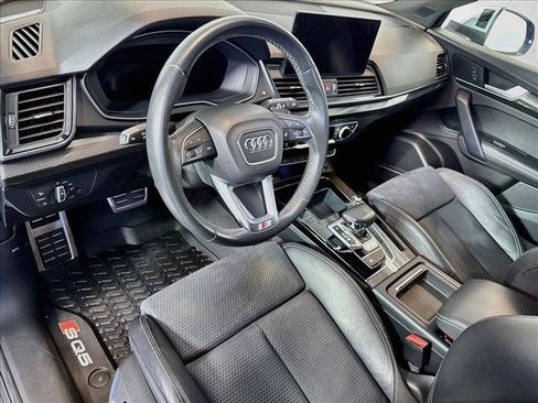 Used 2022 Audi SQ5 Premium Plus w/ Premium Plus Package AWD/4WD image 9