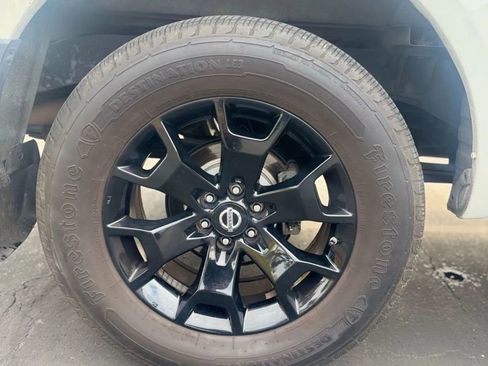 Used 2018 Nissan Frontier SV w/ Value Truck Package image 29