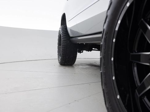 Used 2017 GMC Yukon Denali w/ Open Road Package image 21