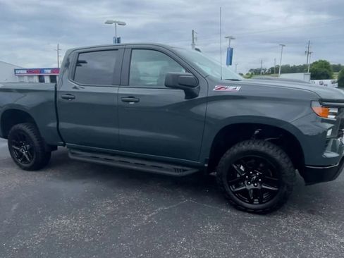 Used 2026 Chevrolet Silverado 1500 Custom Trail Boss AWD/4WD image 2