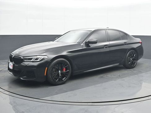 Used 2023 BMW 530i xDrive w/ M Sport Package image 2