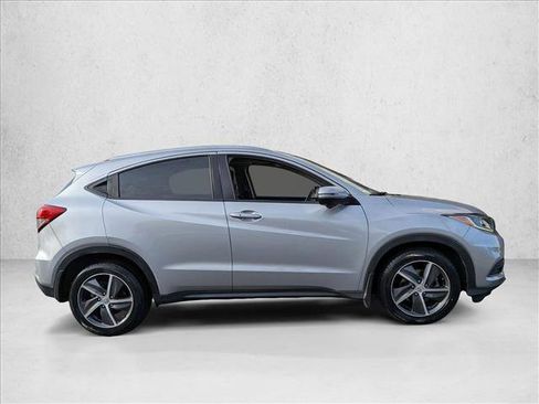 Used 2022 Honda HR-V EX image 4