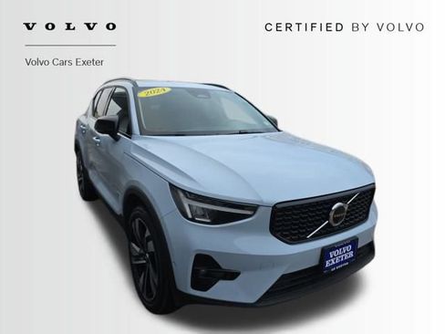 Certified 2024 Volvo XC40 B5 Plus w/ Climate Package image 1