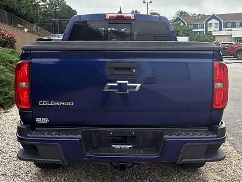 Used 2016 Chevrolet Colorado Z71 AWD/4WD image 7