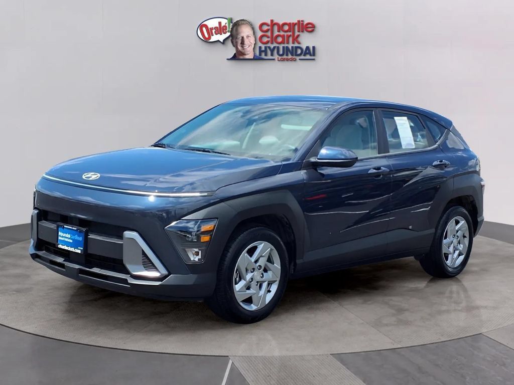 Used 2026 Hyundai Kona SE FWD image 1