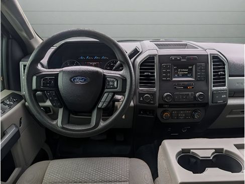 Used 2017 Ford F350 XLT w/ XLT Value Package AWD/4WD image 25