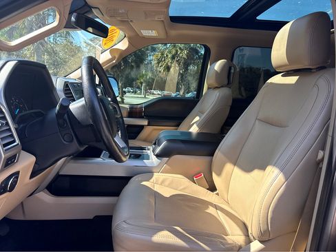 Used 2016 Ford F150 Lariat w/ Equipment Group 502A Luxury image 20