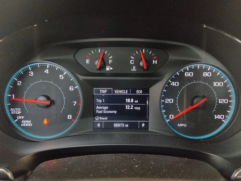 Used 2021 Chevrolet Malibu LT FWD image 23
