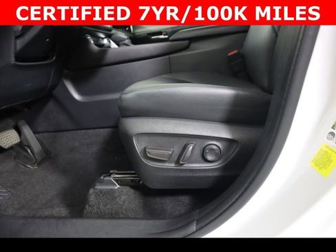 Used 2024 Toyota Grand Highlander FWD image 20