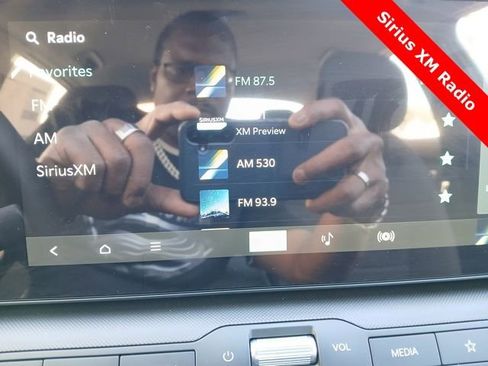 New 2025 Kia K4 EX image 21