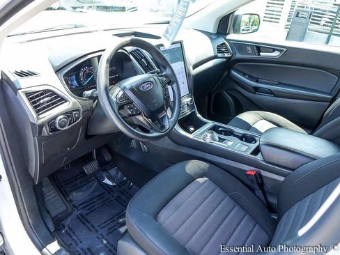 Used 2024 Ford Edge SE AWD/4WD image 10