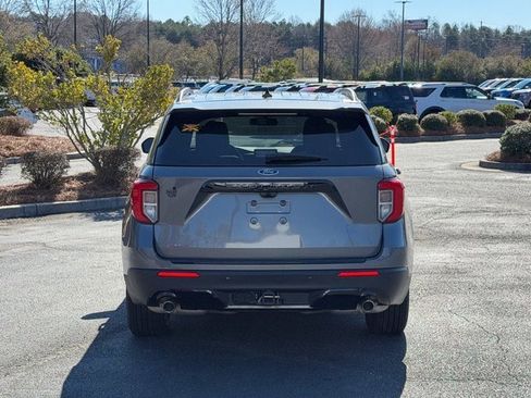 Used 2023 Ford Explorer ST-Line w/ Class IV Trailer Tow Package image 16