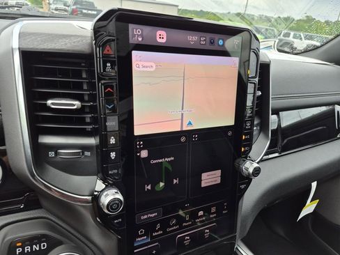New 2026 RAM 1500 Laramie AWD/4WD image 23