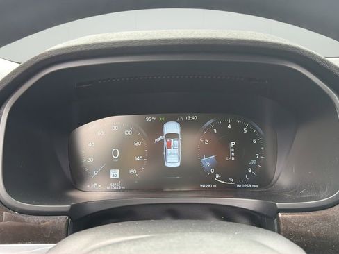 Used 2018 Volvo S90 T5 Momentum w/ Convenience Package image 10