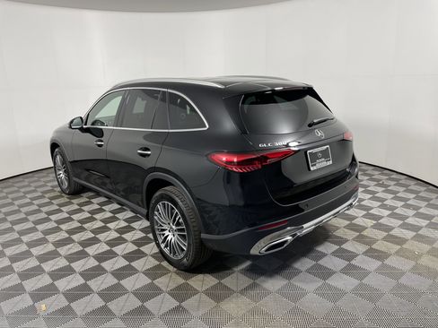 New 2026 Mercedes-Benz GLC 300 image 3