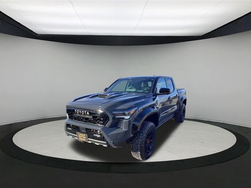 Used 2024 Toyota Tacoma TRD Pro image 4