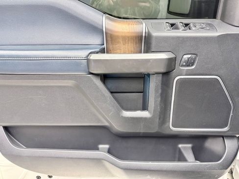 Used 2018 Ford F150 Limited w/ Trailer Tow Package image 15