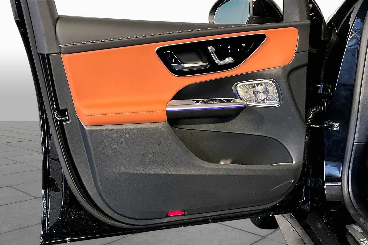 New 2026 Mercedes-Benz GLC 300 4MATIC image 11