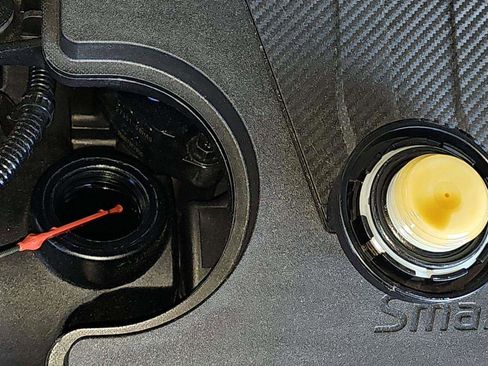 Certified 2025 Kia Niro EX w/ EX Cold Weather Package FWD image 21
