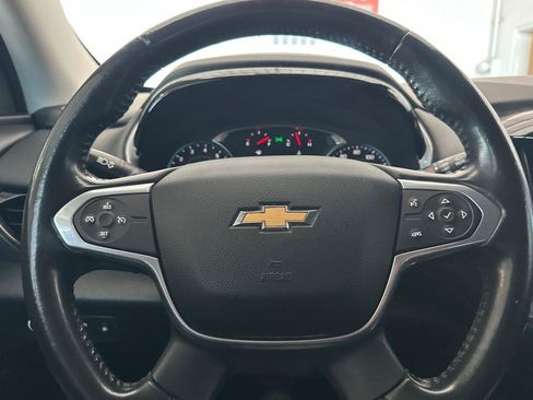 Used 2021 Chevrolet Traverse LT w/ LT Premium Package AWD/4WD image 25