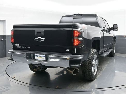 Used 2019 Chevrolet Silverado 2500 LTZ w/ Duramax Plus Package AWD/4WD image 14